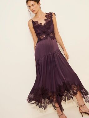 knee length dresses for ladies Black Sleeveless V Neck Tiered Lace Maxi Dress main image 0